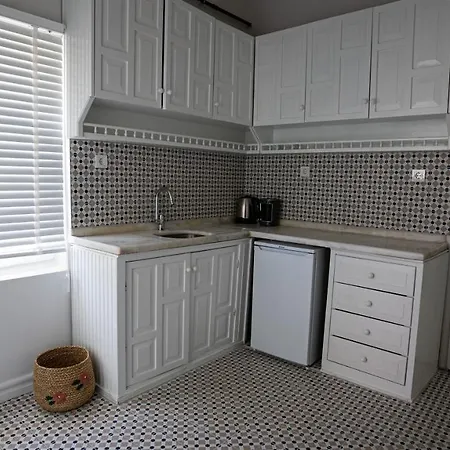 Bueyuekada Ece Πριγκηπονήσια