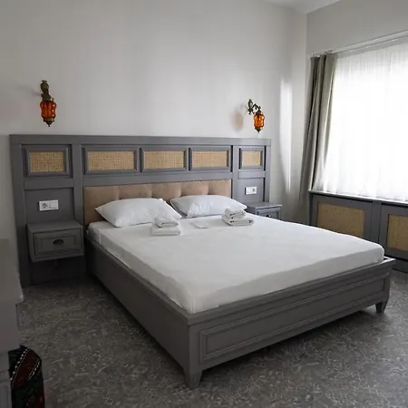 Bueyuekada Ece Апартаменты Адалар