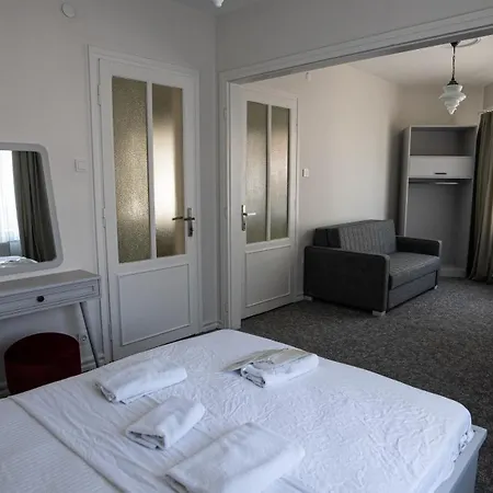 Апартаменты Bueyuekada Ece *