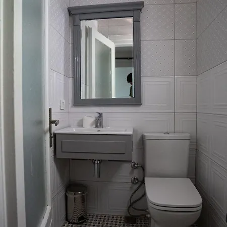 Bueyuekada Ece Апартаменты Адалар