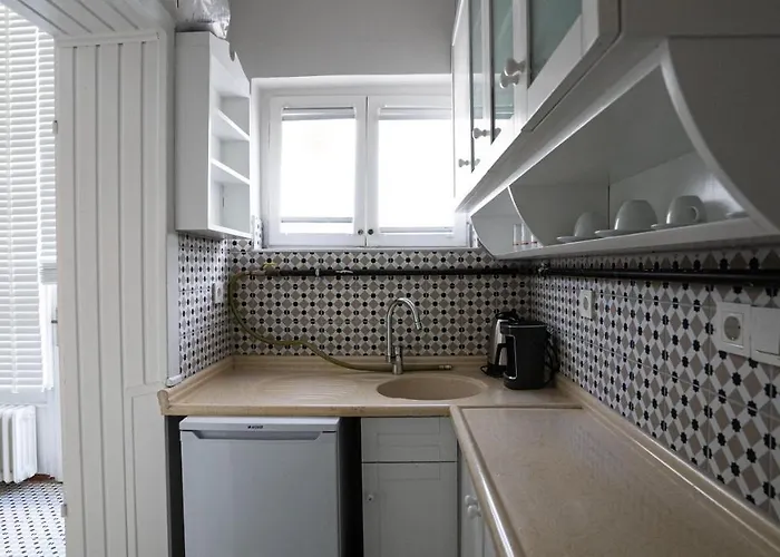 Bueyuekada Ece Apartment