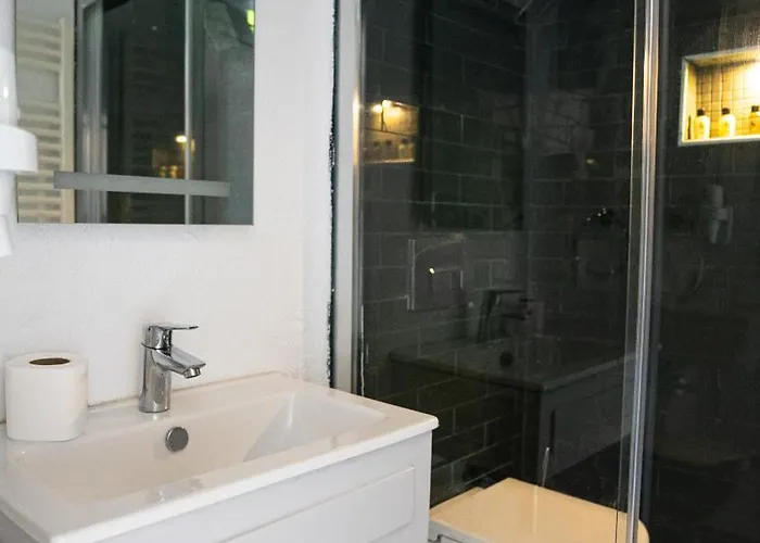 Bueyuekada Ece Apartment *