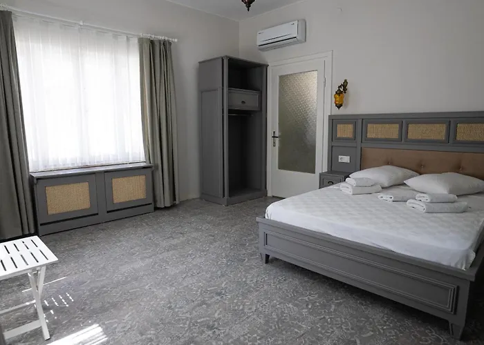 Bueyuekada Ece Apartment *