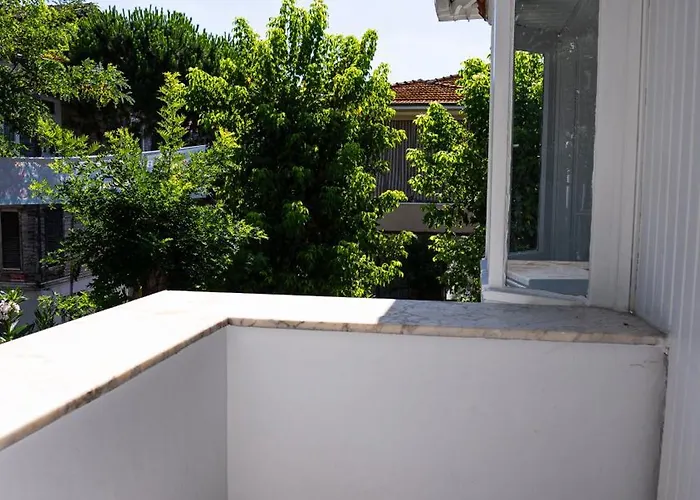 Bueyuekada Ece Adalar